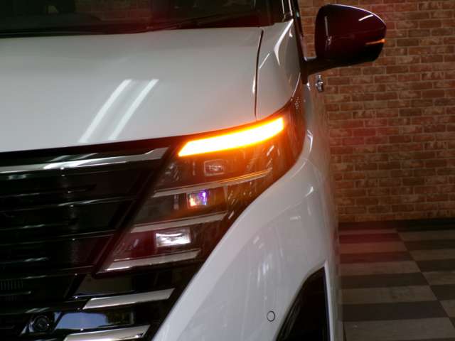 日産 セレナ １．４ Ｅ－４ＯＲＣＥ ハイウェイスターＶ ４ＷＤ R6年 (東北) 99