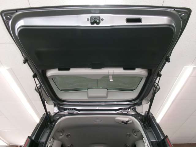 日産 セレナ １．４ Ｅ－４ＯＲＣＥ ハイウェイスターＶ ４ＷＤ R6年 (東北) 99
