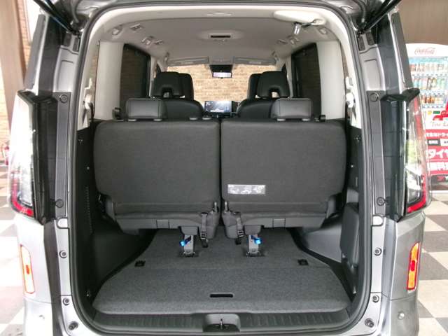 日産 セレナ １．４ Ｅ－４ＯＲＣＥ ハイウェイスターＶ ４ＷＤ R6年 (東北) 99