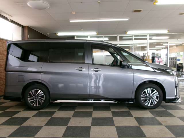 日産 セレナ １．４ Ｅ－４ＯＲＣＥ ハイウェイスターＶ ４ＷＤ R6年 (東北) 99