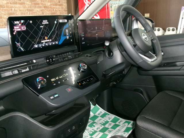 日産 セレナ １．４ Ｅ－４ＯＲＣＥ ハイウェイスターＶ ４ＷＤ R6年 (東北) 99