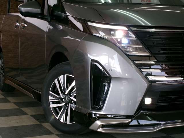 日産 セレナ １．４ Ｅ－４ＯＲＣＥ ハイウェイスターＶ ４ＷＤ R6年 (東北) 99