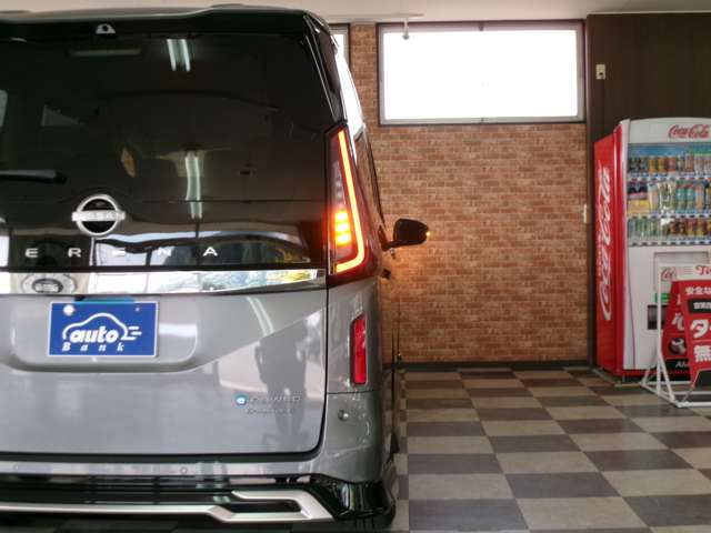 日産 セレナ １．４ Ｅ－４ＯＲＣＥ ハイウェイスターＶ ４ＷＤ R6年 (東北) 99
