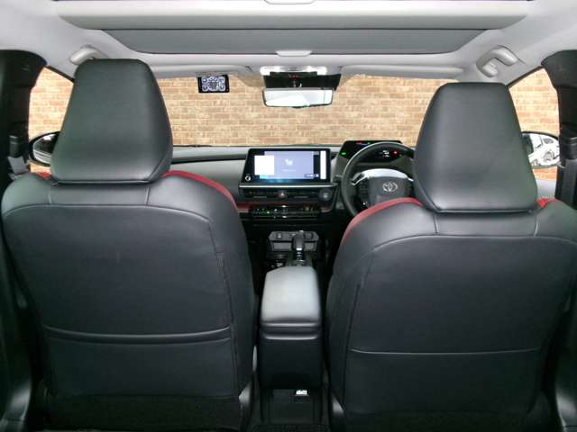 トヨタ プリウス ２．０ Ｚ Ｅ－ＦＯＵＲ ４ＷＤ R5年 (東北) 99