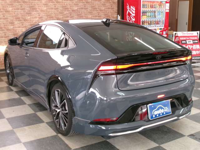 トヨタ プリウス ２．０ Ｚ Ｅ－ＦＯＵＲ ４ＷＤ R5年 (東北) 99