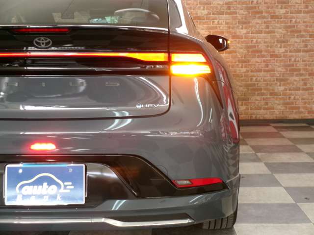 トヨタ プリウス ２．０ Ｚ Ｅ－ＦＯＵＲ ４ＷＤ R5年 (東北) 99