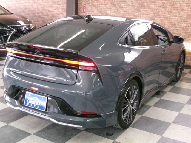 トヨタ プリウス ２．０ Ｚ Ｅ－ＦＯＵＲ ４ＷＤ R5年 (東北) 99