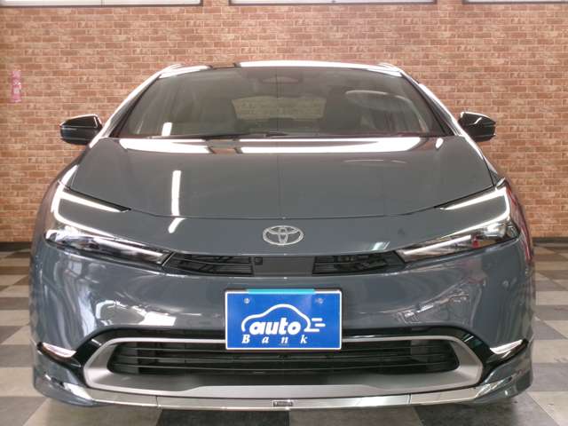 トヨタ プリウス ２．０ Ｚ Ｅ－ＦＯＵＲ ４ＷＤ R5年 (東北) 99