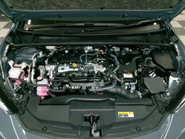 トヨタ プリウス ２．０ Ｚ Ｅ－ＦＯＵＲ ４ＷＤ R5年 (東北) 99