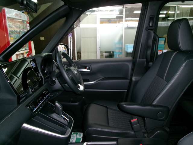 トヨタ ノア １．８ ハイブリッド Ｓ－Ｚ Ｅ－ＦＯＵＲ ４ＷＤ R5年 (東北) 99