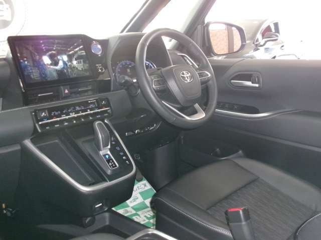 トヨタ ノア １．８ ハイブリッド Ｓ－Ｚ Ｅ－ＦＯＵＲ ４ＷＤ R5年 (東北) 99
