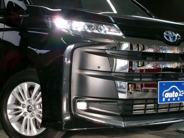 トヨタ ノア １．８ ハイブリッド Ｓ－Ｚ Ｅ－ＦＯＵＲ ４ＷＤ R5年 (東北) 99