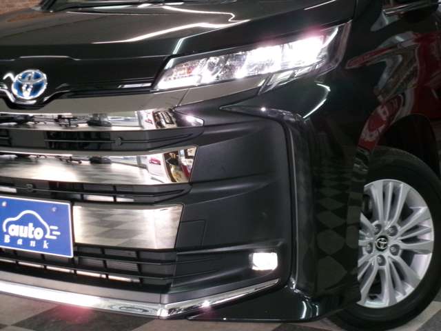 トヨタ ノア １．８ ハイブリッド Ｓ－Ｚ Ｅ－ＦＯＵＲ ４ＷＤ R5年 (東北) 99