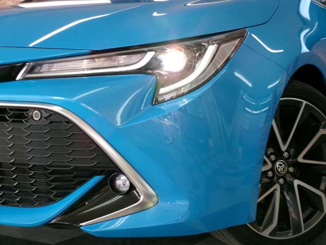 トヨタ カローラスポーツ　ハイブリッド １．８ ハイブリッド Ｇ Ｚ H30年 (東北) 99
