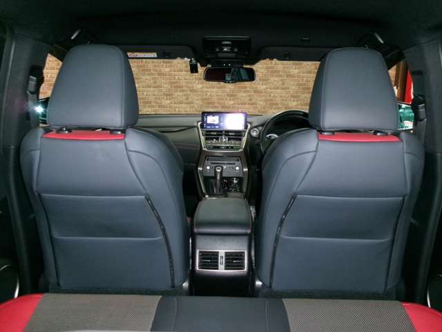 レクサス ＮＸ３００ ３００ Ｆスポーツ ４ＷＤ R1年 (東北) 99