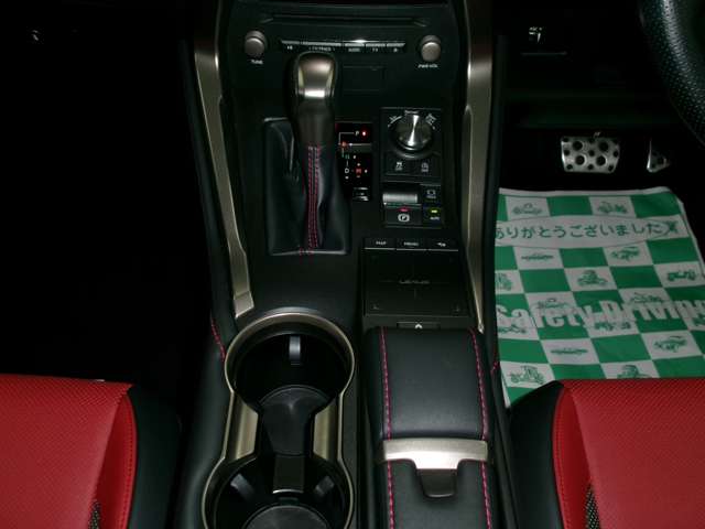 レクサス ＮＸ３００ ３００ Ｆスポーツ ４ＷＤ R1年 (東北) 99