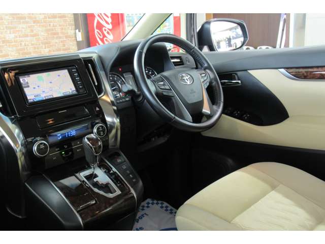 トヨタ ヴェルファイア ２．５ Ｘ ４ＷＤ H30年 (東北) 99
