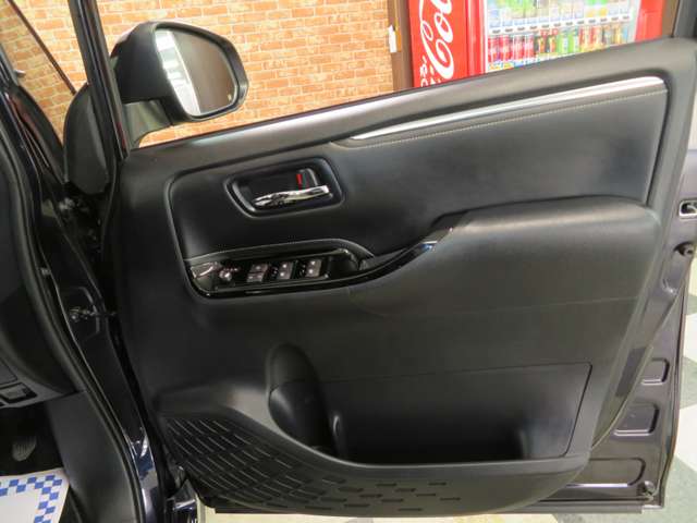 トヨタ エスクァイア ２．０ ＧＩ ４ＷＤ H30年 (東北) 99