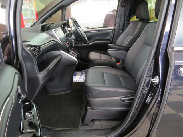 トヨタ エスクァイア ２．０ ＧＩ ４ＷＤ H30年 (東北) 99