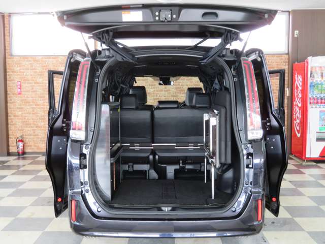 トヨタ エスクァイア ２．０ ＧＩ ４ＷＤ H30年 (東北) 99
