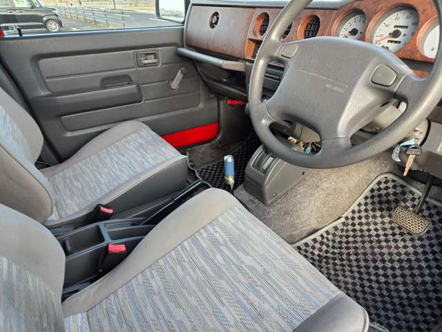 スズキ ジムニー ６６０ ランドベンチャー ４ＷＤ H9年 () 99