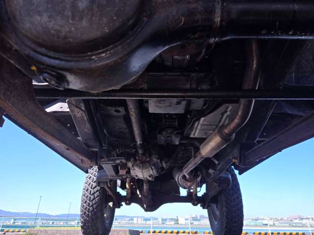 スズキ ジムニー ６６０ ワイルドウインド ４ＷＤ H8年 () 99