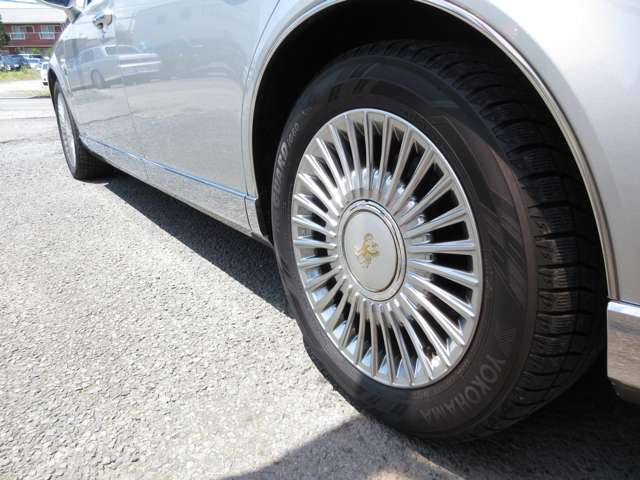 トヨタ センチュリー　ハイブリッド ５．０ R1年 () 99