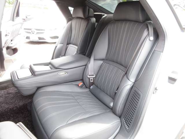 レクサス ＬＳ５００ｈ ５００Ｈ バージョンＬ アドバンスト ドライブ ４ＷＤ R3年 () 99