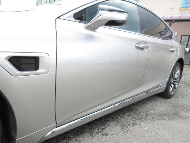 レクサス ＬＳ５００ｈ ５００Ｈ バージョンＬ アドバンスト ドライブ ４ＷＤ R3年 () 99