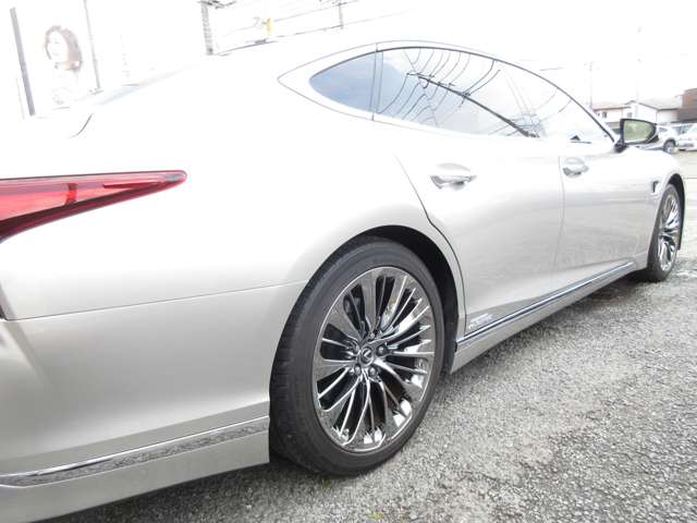 レクサス ＬＳ５００ｈ ５００Ｈ バージョンＬ アドバンスト ドライブ ４ＷＤ R3年 () 99
