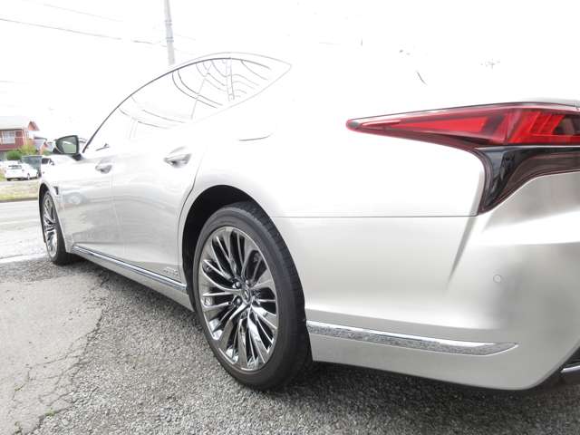 レクサス ＬＳ５００ｈ ５００Ｈ バージョンＬ アドバンスト ドライブ ４ＷＤ R3年 () 99