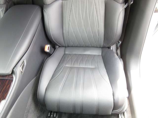 レクサス ＬＳ５００ｈ ５００Ｈ バージョンＬ アドバンスト ドライブ ４ＷＤ R3年 () 99