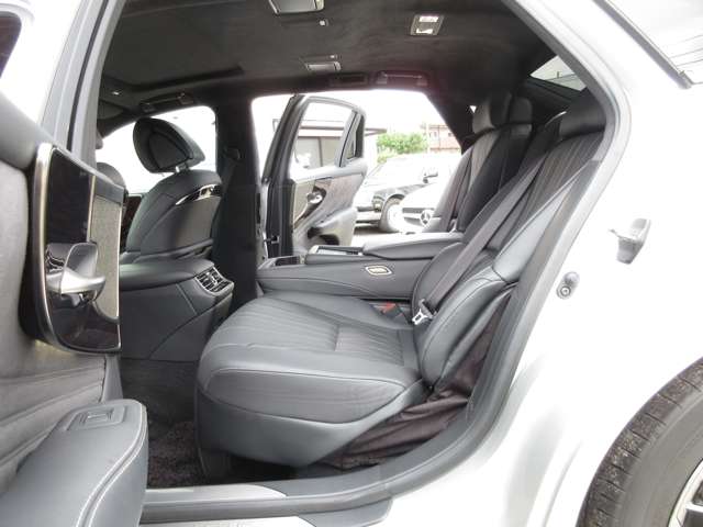 レクサス ＬＳ５００ｈ ５００Ｈ バージョンＬ アドバンスト ドライブ ４ＷＤ R3年 () 99