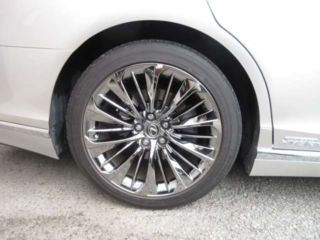 レクサス ＬＳ５００ｈ ５００Ｈ バージョンＬ アドバンスト ドライブ ４ＷＤ R3年 () 99