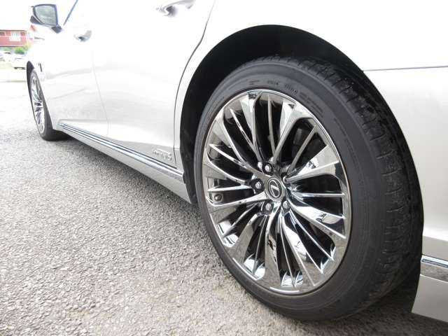レクサス ＬＳ５００ｈ ５００Ｈ バージョンＬ アドバンスト ドライブ ４ＷＤ R3年 () 99