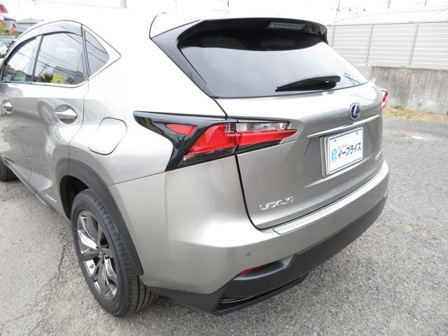 レクサス ＮＸ３００ｈ ３００Ｈ Ｆスポーツ ４ＷＤ H28年 () 99
