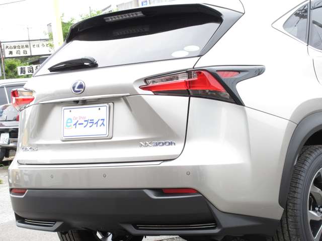 レクサス ＮＸ３００ｈ ３００Ｈ Ｆスポーツ ４ＷＤ H28年 () 99