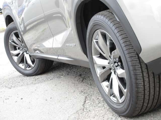 レクサス ＮＸ３００ｈ ３００Ｈ Ｆスポーツ ４ＷＤ H28年 () 99