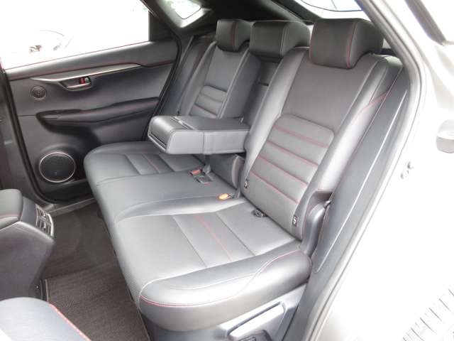 レクサス ＮＸ３００ｈ ３００Ｈ Ｆスポーツ ４ＷＤ H28年 () 99