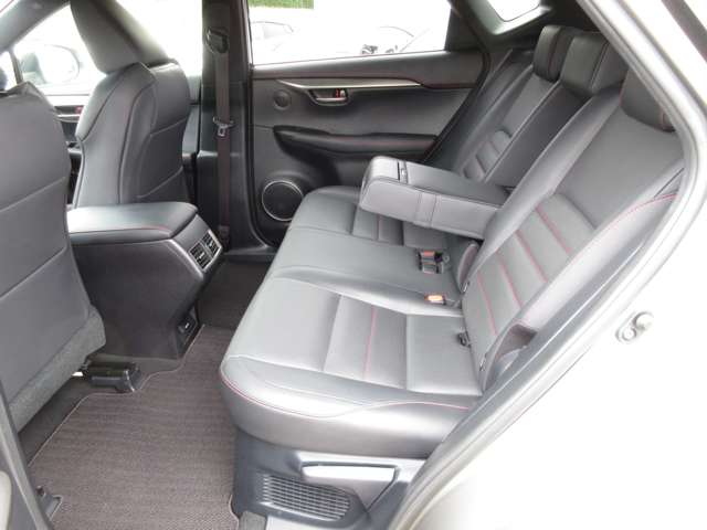 レクサス ＮＸ３００ｈ ３００Ｈ Ｆスポーツ ４ＷＤ H28年 () 99