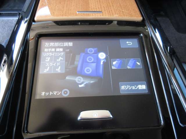 トヨタ センチュリー　ハイブリッド ５．０ R1年 () 99