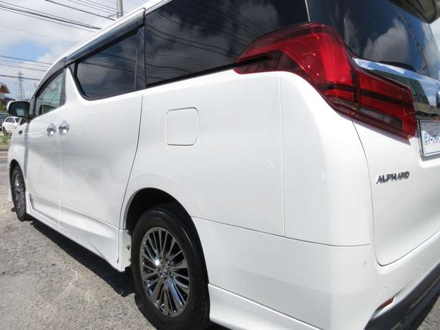 トヨタ アルファード ３．５ エグゼクティブ ラウンジ ロイヤルラウンジ ４ＷＤ R1年 () 99