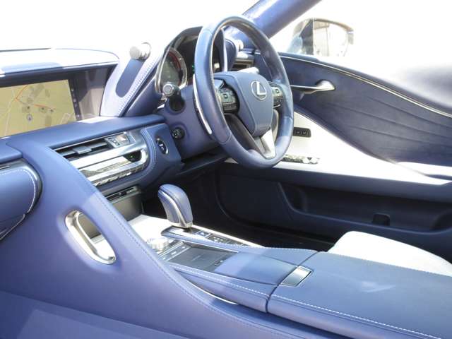 レクサス ＬＣ５００ｈ ストラクチュラルブルー H30年 () 99