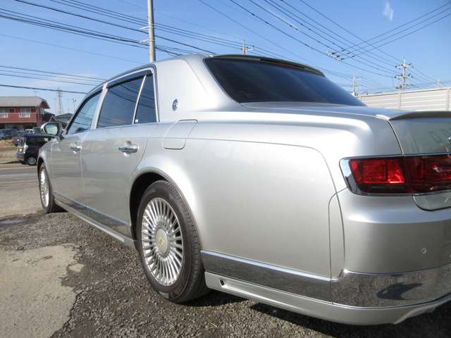 トヨタ センチュリー　ハイブリッド ５．０ R3年 () 99