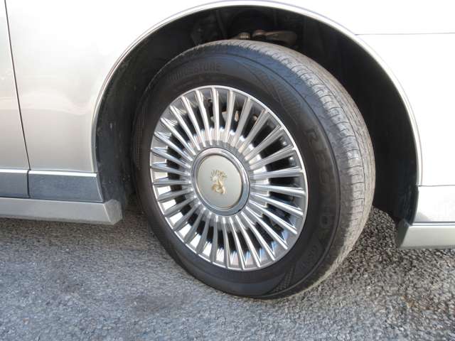 トヨタ センチュリー　ハイブリッド ５．０ R3年 () 99