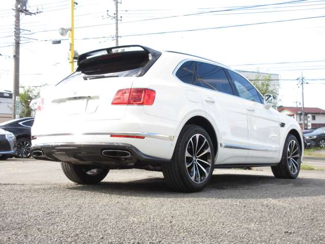 ベントレー ベンテイガ ６．０ ４ＷＤ H29年 () 99