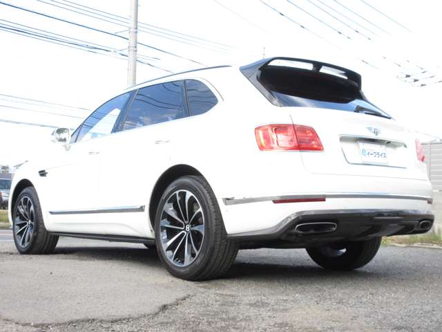 ベントレー ベンテイガ ６．０ ４ＷＤ H29年 () 99