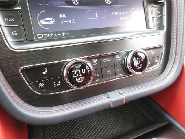 ベントレー ベンテイガ ６．０ ４ＷＤ H29年 () 99
