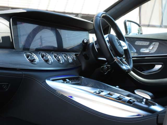 ＡＭＧ ＧＴ　４ドアクーペ ４３ ４マチックプラス ４ＷＤ R1年 () 99