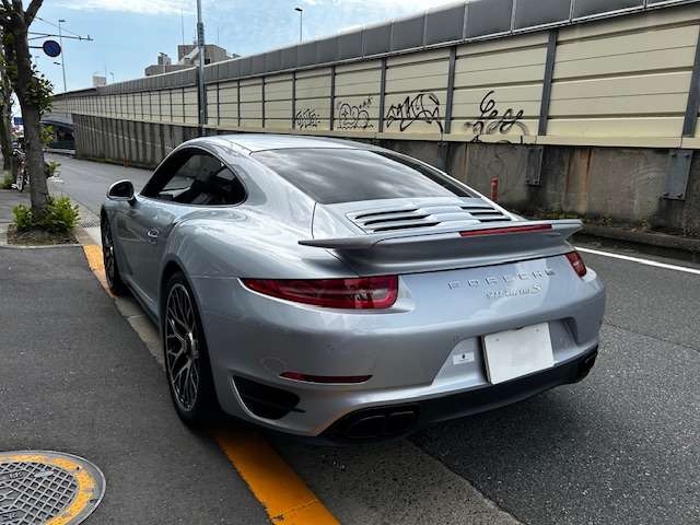ポルシェ ９１１ ターボＳ ＰＤＫ H27年 (関東) 99